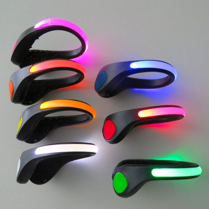 New Luminous Shoe Clip Light L - đánh giá và giá Cycling Shoe Covers
